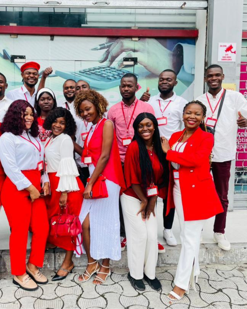 L'équipe Cofina Services France